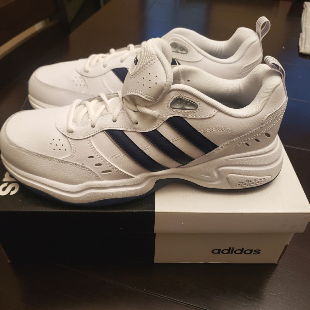 NIB Adidas Strutter white and navy